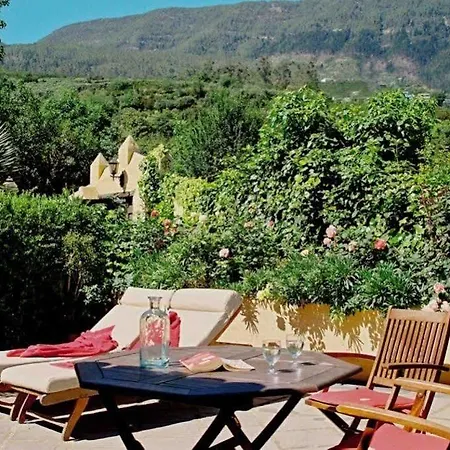 Holiday home Rural Llanadas *